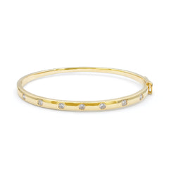 Classic Bezel Bangle