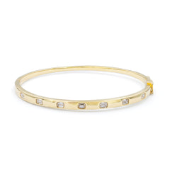 Classic Bezel Bangle